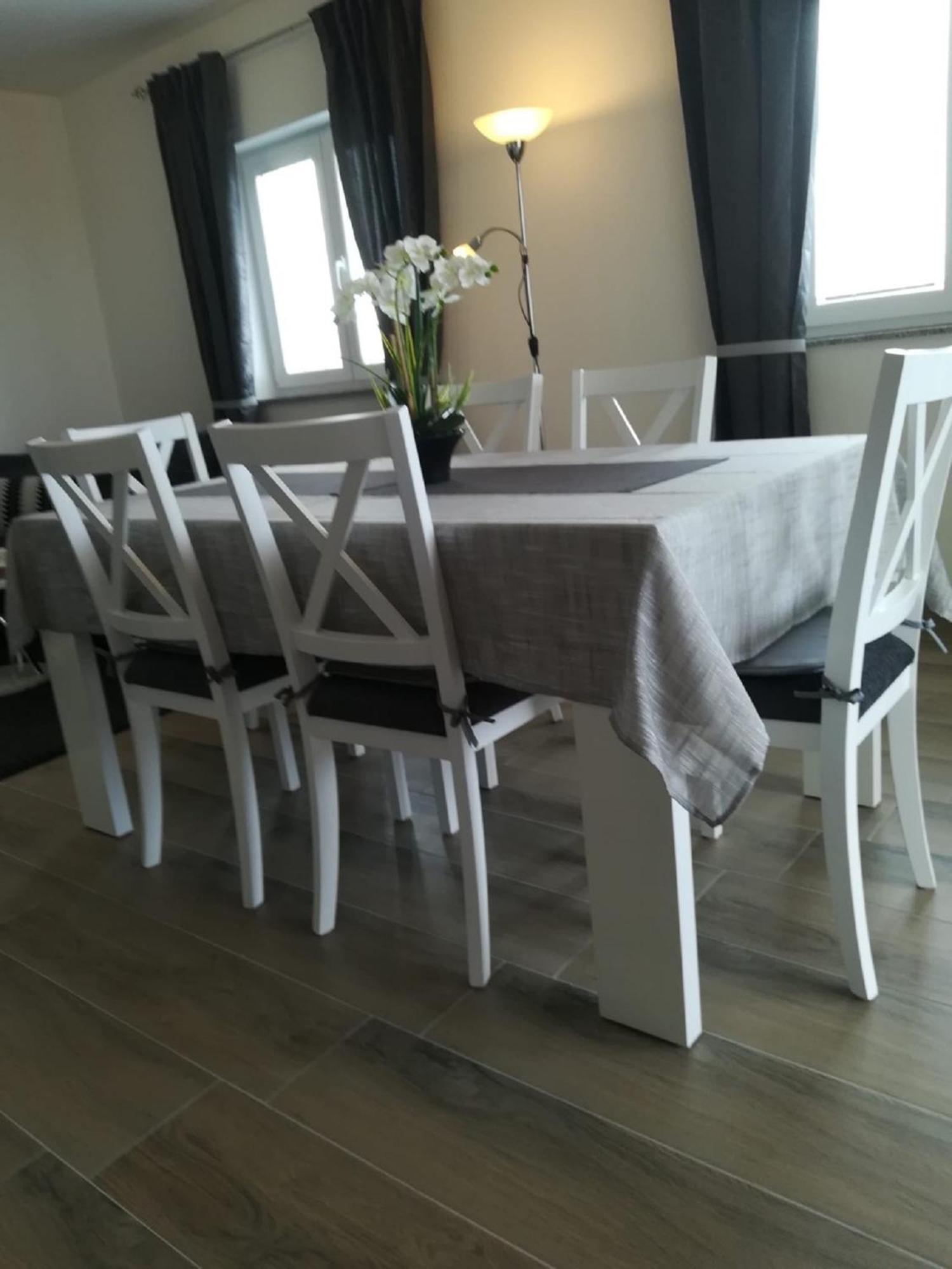 Apartment Villa Bijele Stijene 卡尔卢巴格 外观 照片